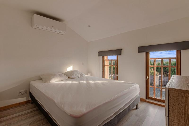 Propriété - 564 m² - 16 pièces