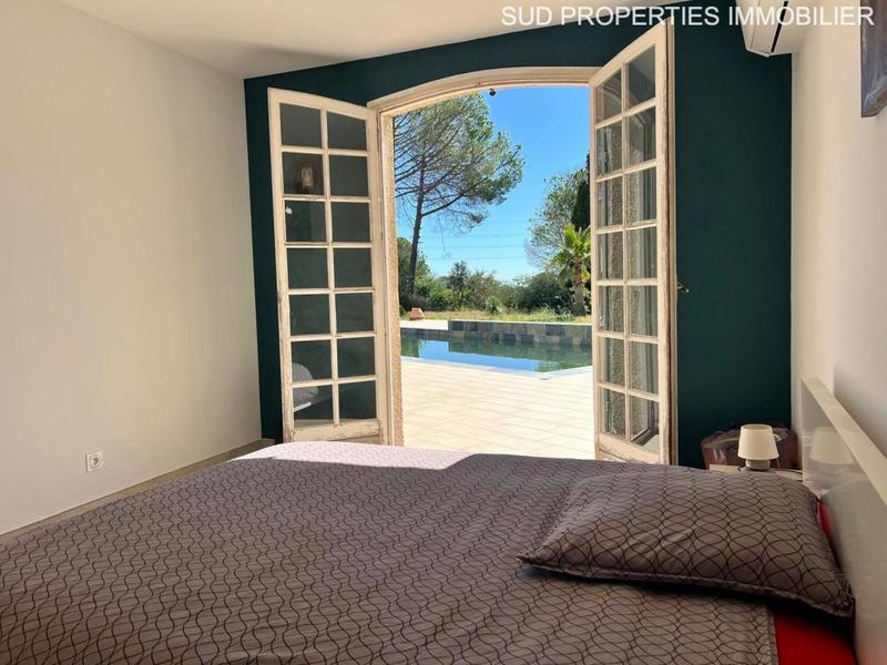 Villa - 207 m² - 7 pièces