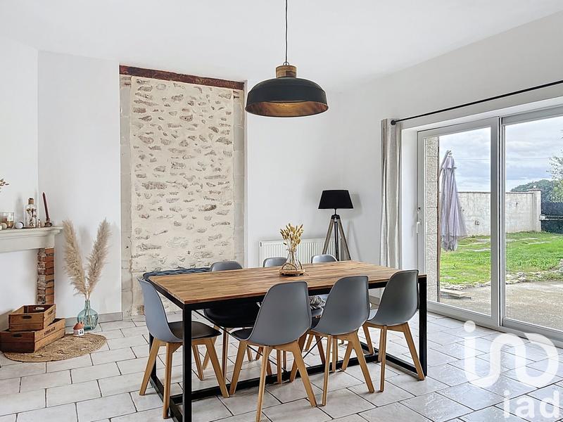 Maison - 140 m² - 5 pièces