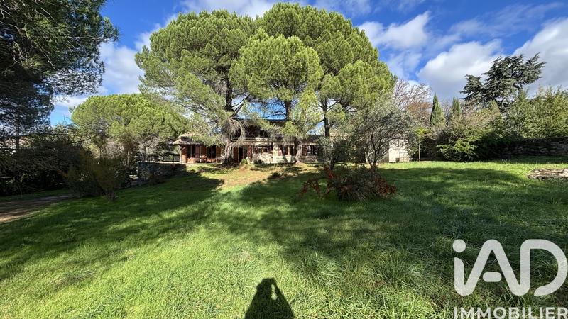 Maison - 155 m² - 5 pièces