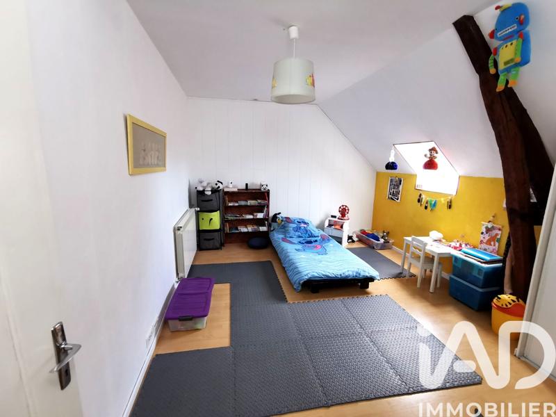 Maison - 211 m² - 7 pièces