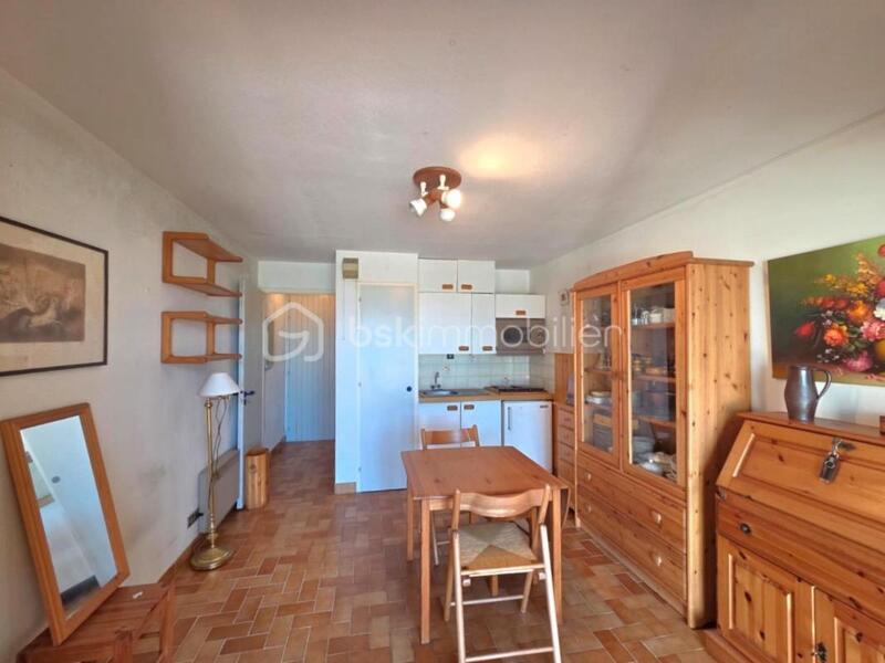 Studio - 25 m² - 1 pièce