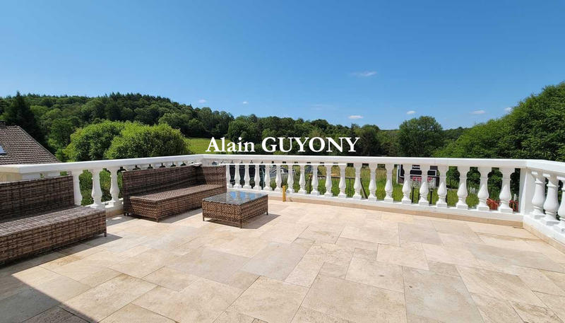 Maison traditionnelle - 133 m² - 6 pièces