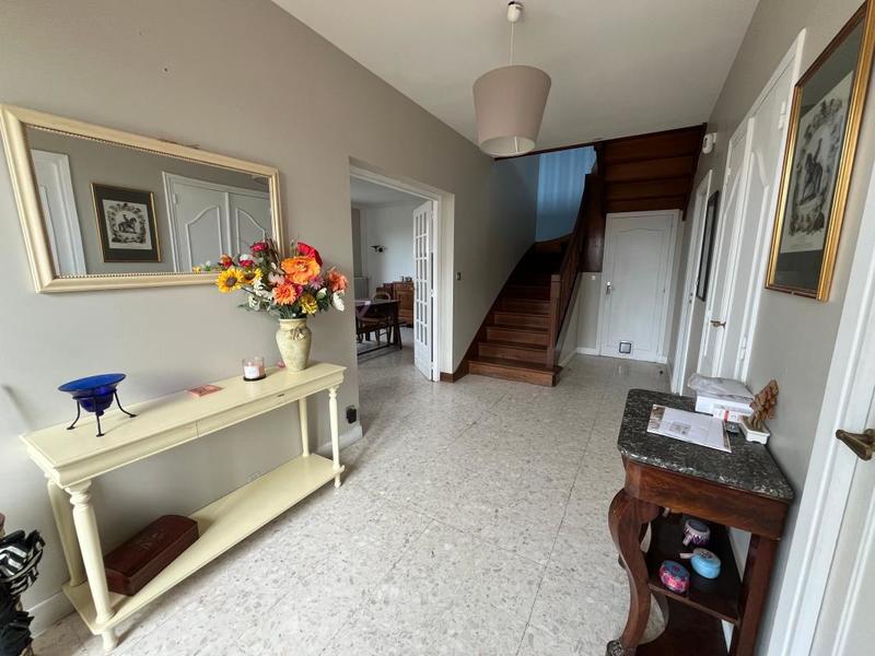 Maison - 159 m² - 7 pièces