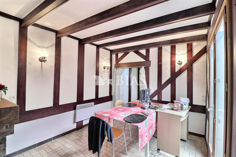 Maison - 60 m² - 4 pièces