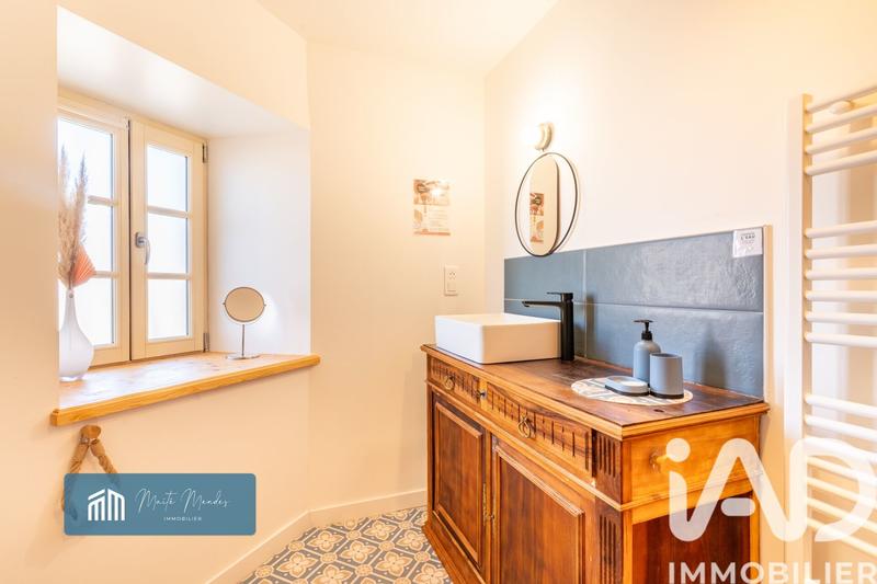 Château - 190 m² - 7 pièces