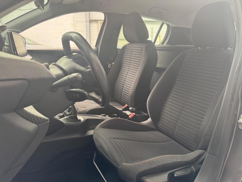 Peugeot 208 Societe 1.2 100 Active Business Camera de Recul / Carplay