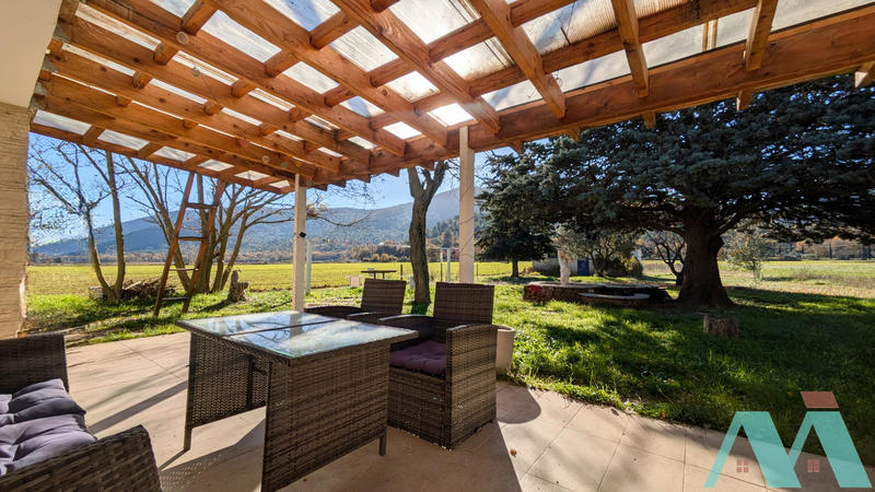 Maison - 100 m² - 3 pièces