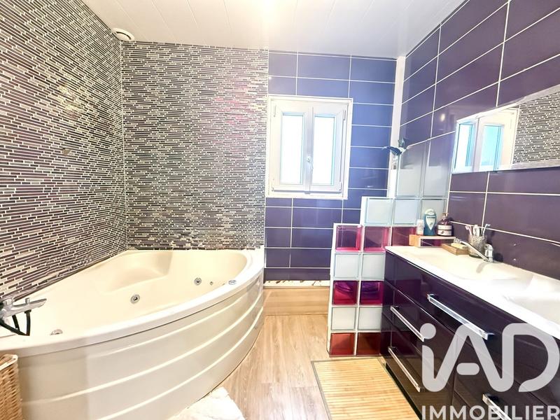 Maison - 170 m² - 6 pièces