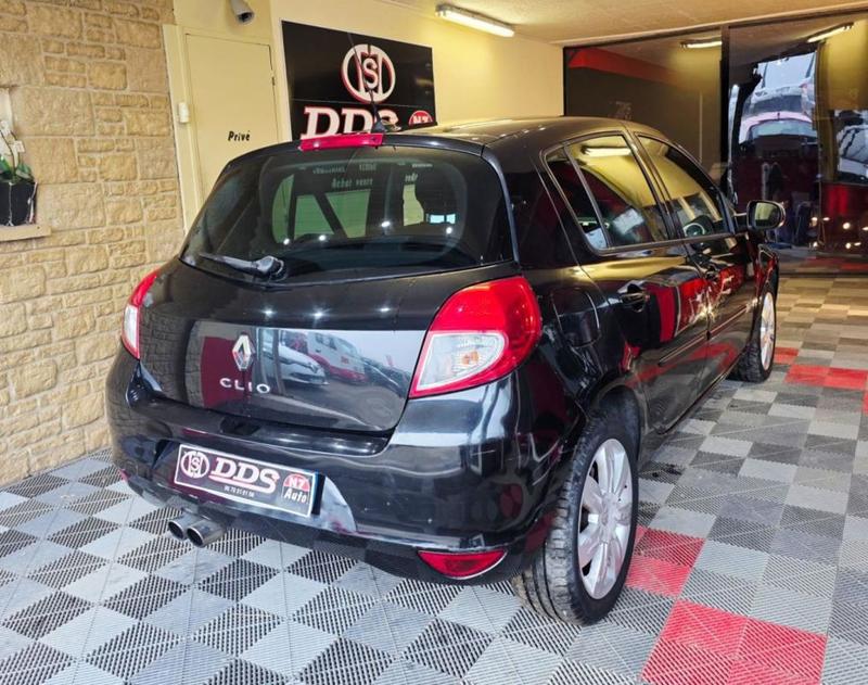 Renault Clio III 1.2 l Gps Regul Clim Distri Neuve
