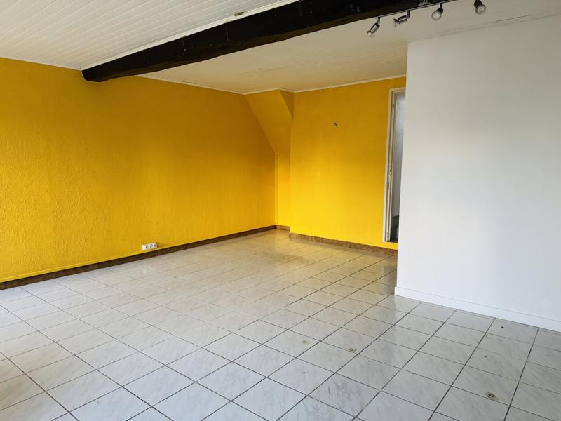 Maison - 90 m² - 3 pièces