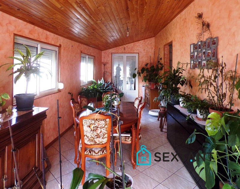 Maison - 355 m² - 11 pièces