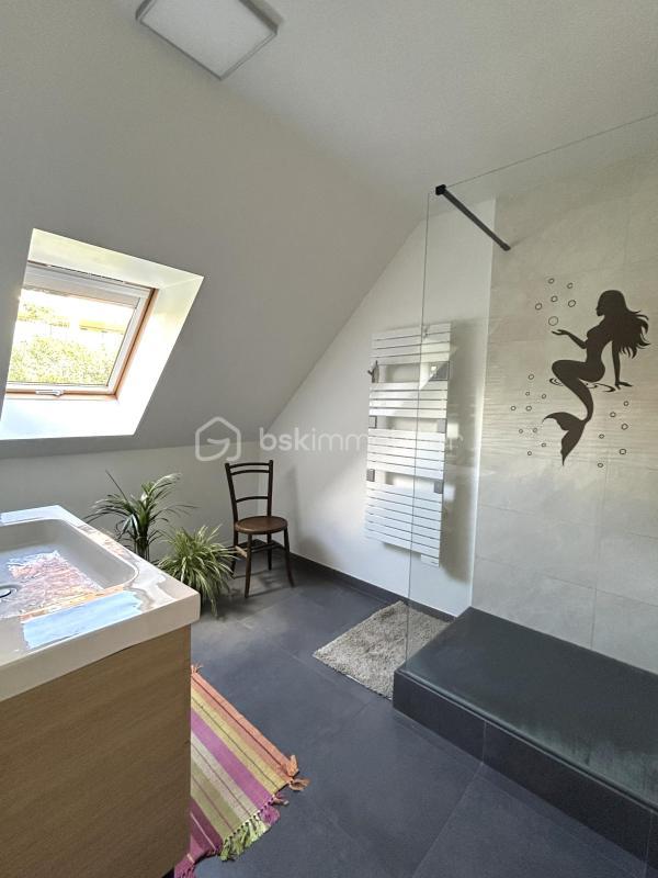 Pavillon - 146 m² - 6 pièces