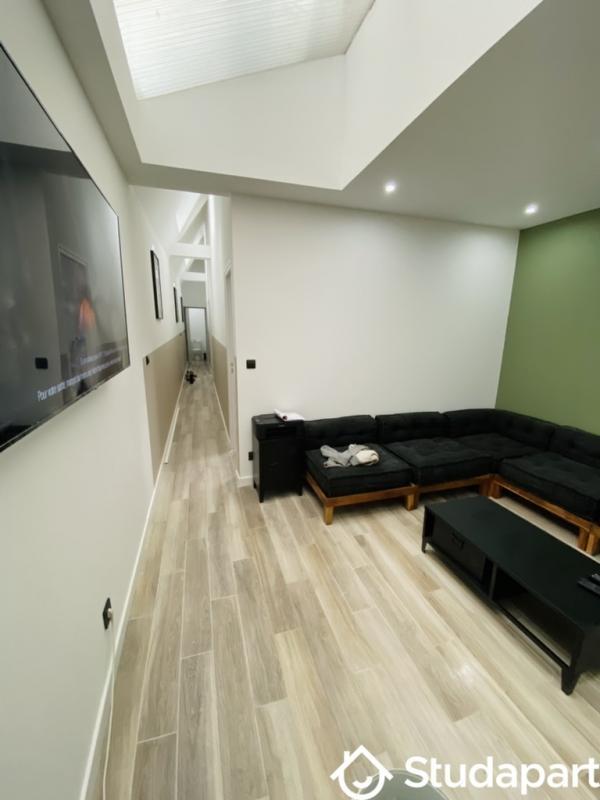 Chambre - 14 m² - 1 pièce