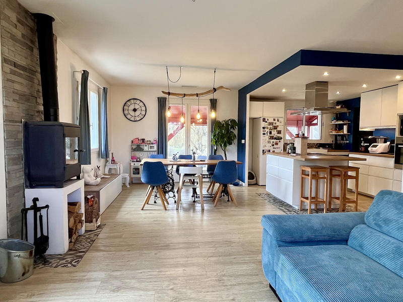 Maison - 107 m² - 4 pièces