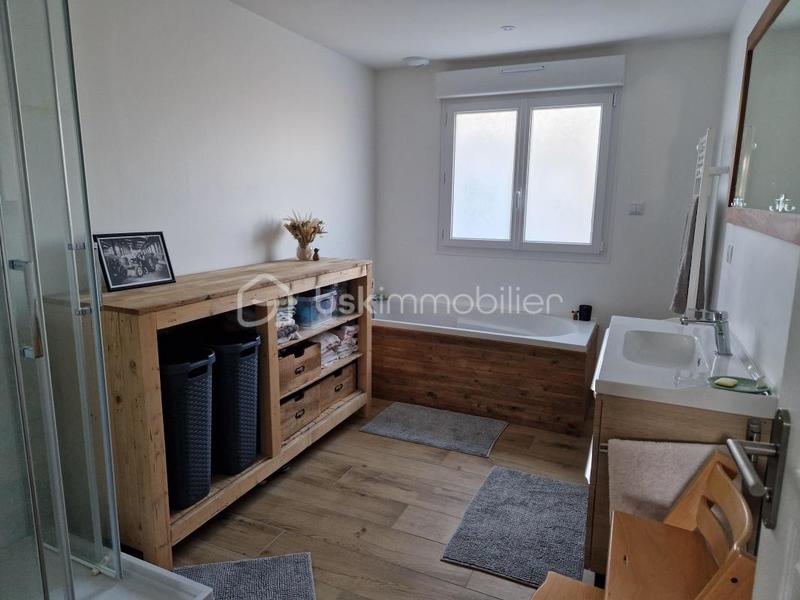 Pavillon - 152 m² - 5 pièces