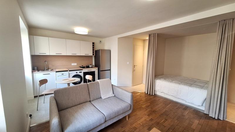 Studio - 30 m² - 1 pièce