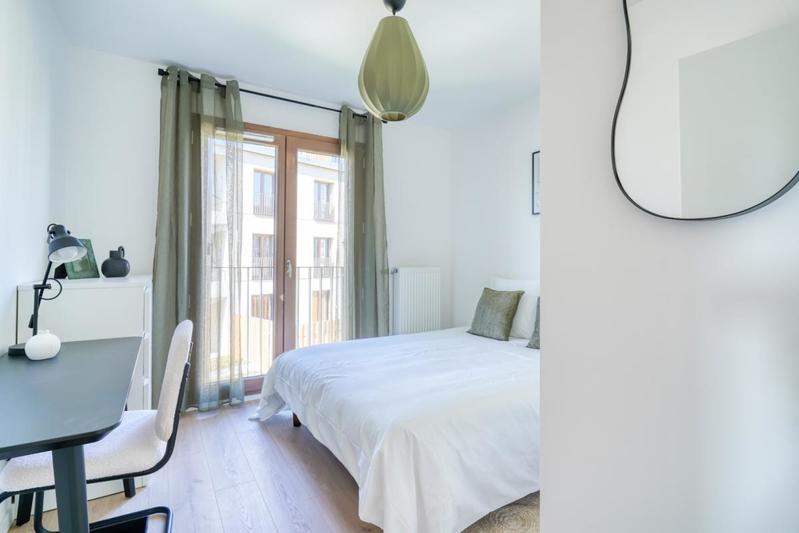 Chambre - 9 m² - 1 pièce