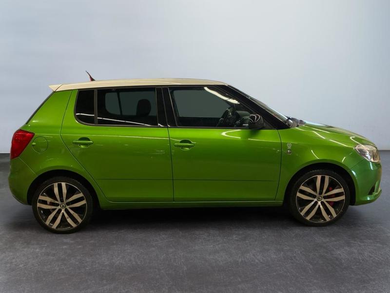 Skoda Fabia 1.4 Tsi 180 Rs Dsg