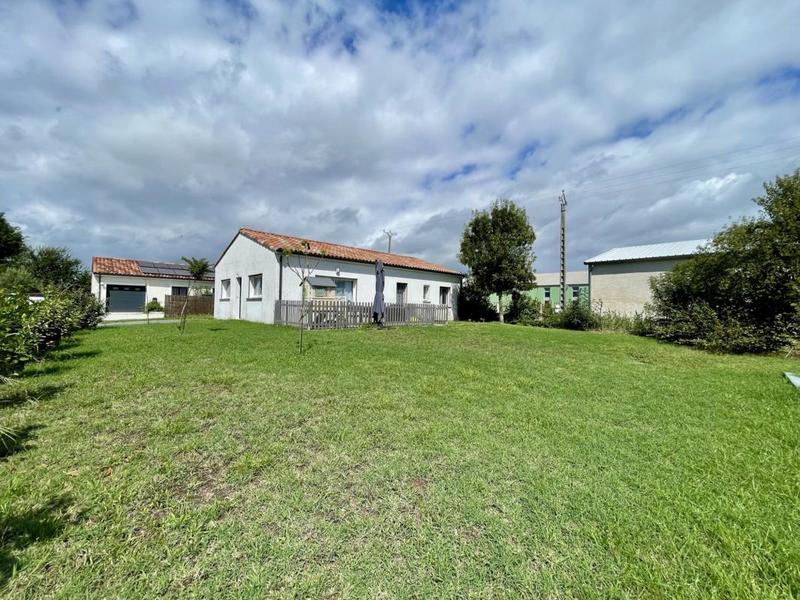 Maison - 100 m² - 5 pièces