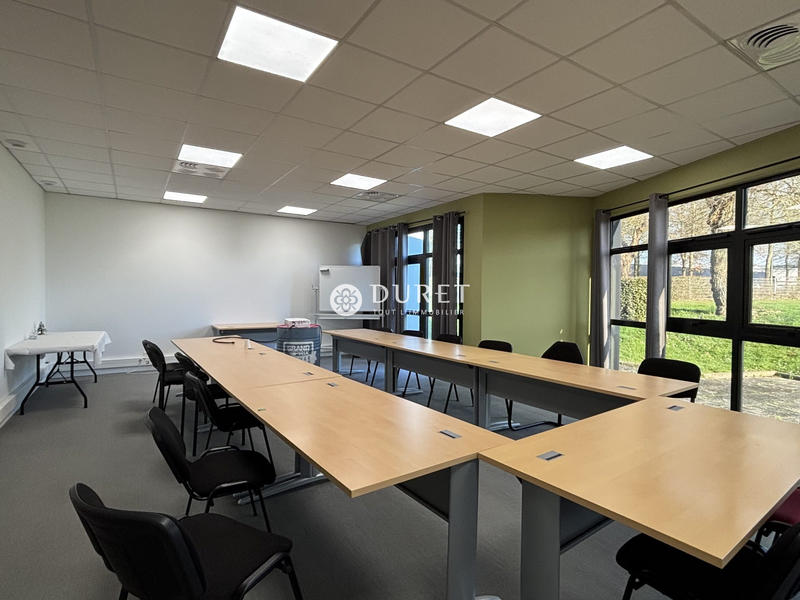 Local d'activités - 1 400 m²