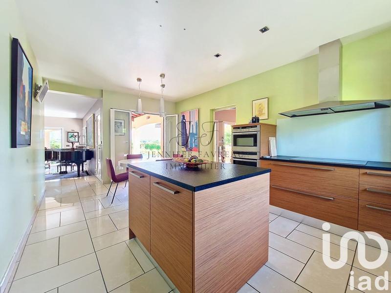 Maison de maîtres - 257 m² - 8 pièces