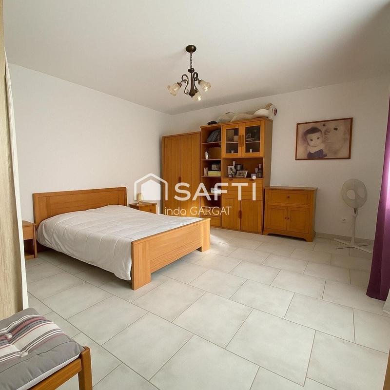 Maison - 160 m² - 5 pièces