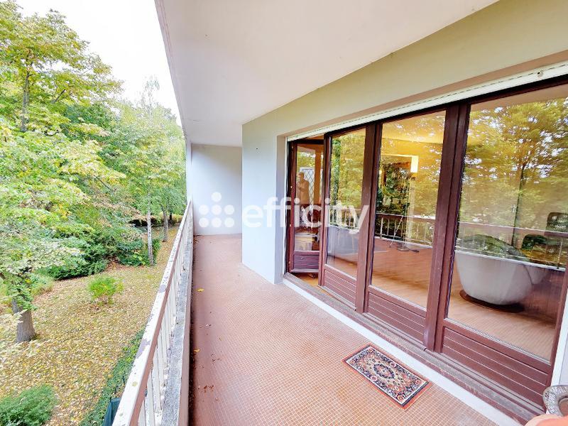 Appartement - 81 m² - 4 pièces