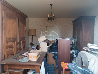 Maison - 85 m² - 5 pièces