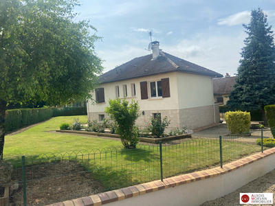 Maison traditionnelle - 115 m² - 4 pièces