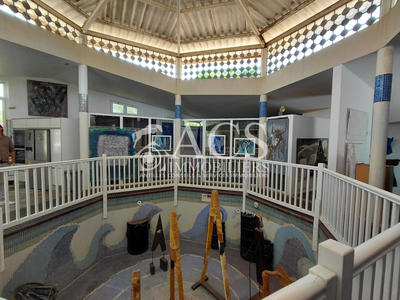 Villa - 292 m² - 8 pièces