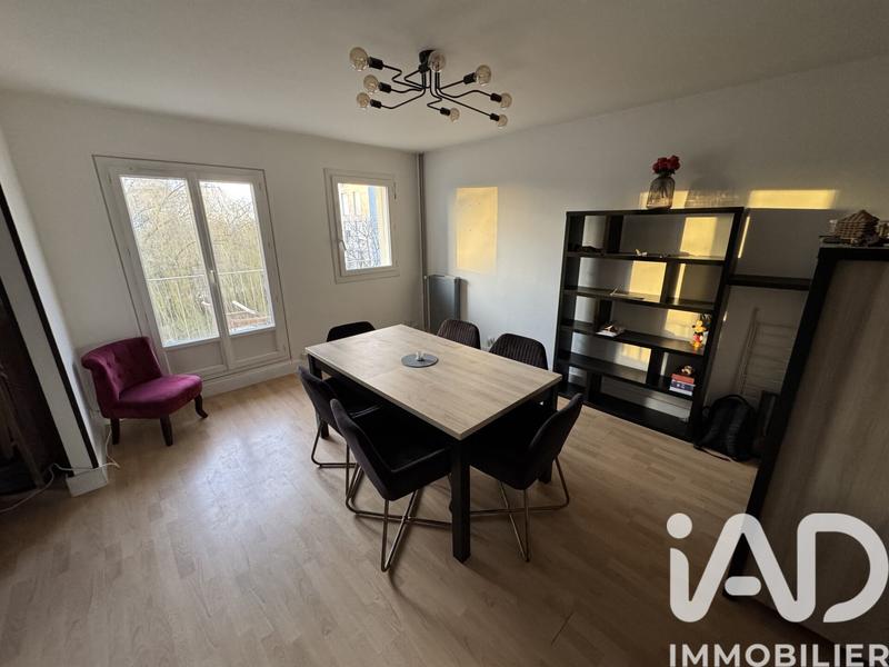Appartement - 77 m² - 3 pièces