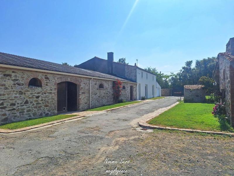 Maison de campagne - 189 m² - 6 pièces
