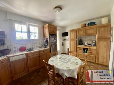 Pavillon - 180 m² - 6 pièces