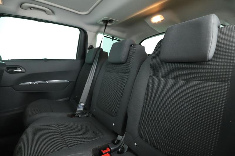 Peugeot 5008 1.6 e-HDi Allure Etg6 5pl 115 ch