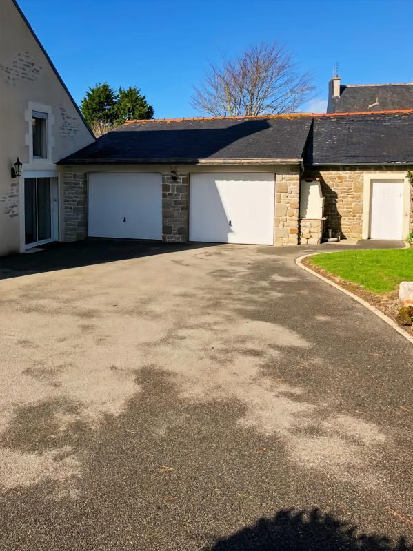 Maison en pierre - 193 m² - 7 pièces