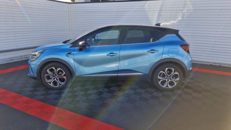 Renault Captur E-Tech Plug-In 160 Intens