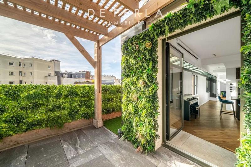 Penthouse - 87 m² - 4 pièces