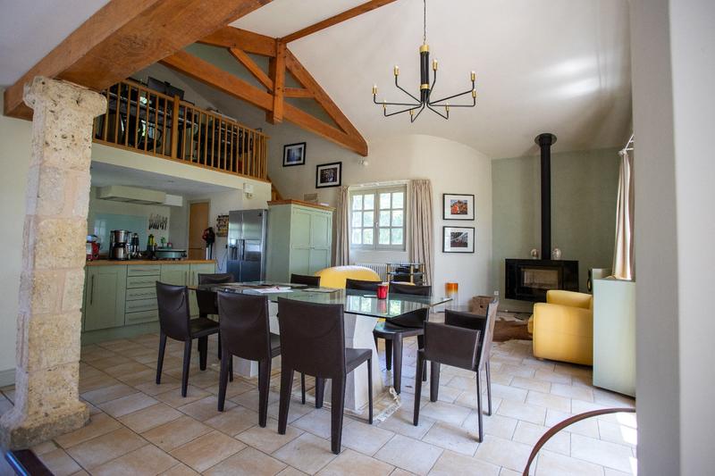 Maison de campagne - 235 m² - 5 pièces