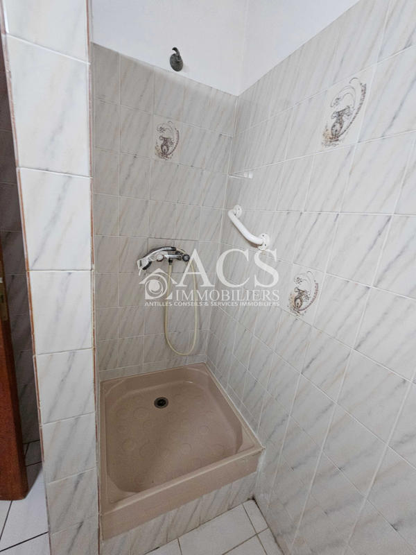 Immeuble - 263 m² - 9 pièces