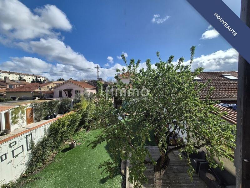 Maison - 121 m² - 6 pièces