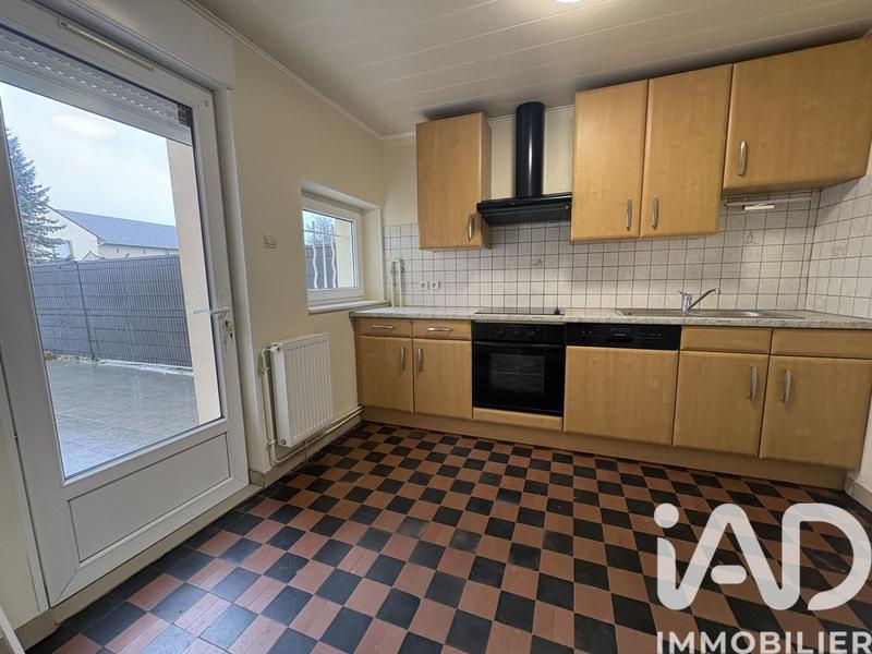 Appartement - 98 m² - 4 pièces