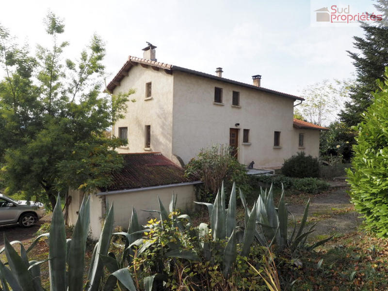 Maison traditionnelle - 132 m² - 5 pièces