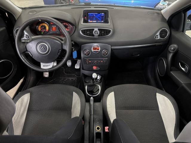 Renault Clio III 2.0 16v 203 Renault Sport Cup