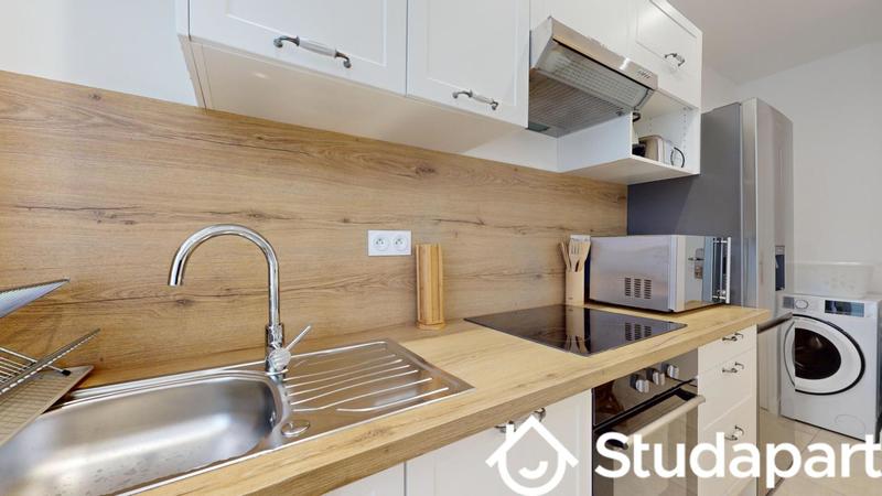 Chambre - 11 m² - 1 pièce