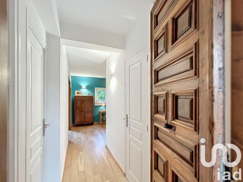 Maison de maîtres - 220 m² - 9 pièces