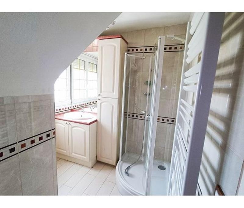 Maison traditionnelle - 105 m² - 5 pièces