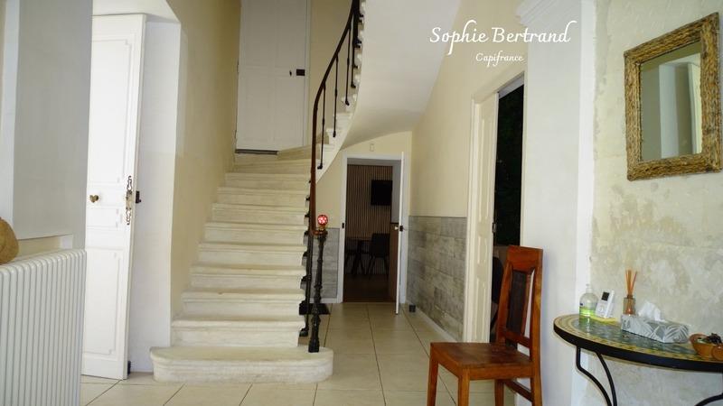 Maison bourgeoise - 260 m² - 7 pièces