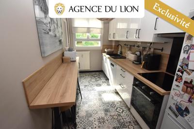 Appartement - 95 m² - 5 pièces