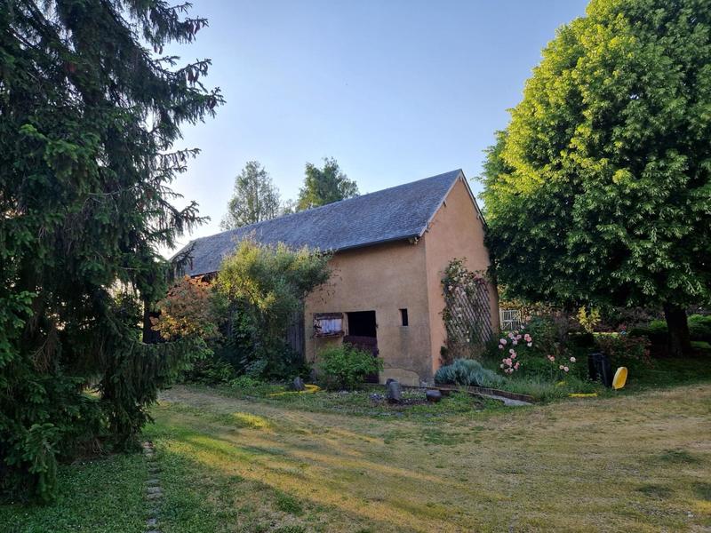 Maison - 246 m² - 10 pièces